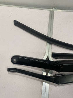 Ford Fiesta ST wiper arms and blades MK7 2013