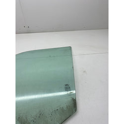 Range rover window glass front passenger left 2006 Land Rover