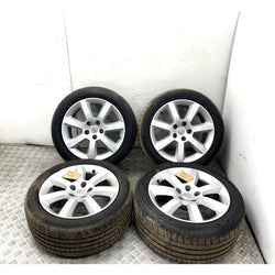 Nissan 350z Alloys wheels with tyres oem 2005 MK1 225 50 17