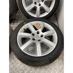Nissan 350z Alloys wheels with tyres oem 2005 MK1 225 50 17
