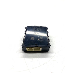 Toyota Yaris wiper control relay module GR 2021