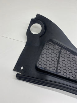 Ford Focus RS Windscreen scuttle panel MK3 2017