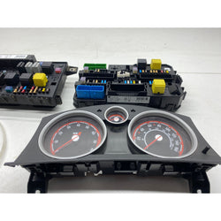 Vauxhall Astra Ecu kit speedo stalks ecu fuse box VXR MK5 2006