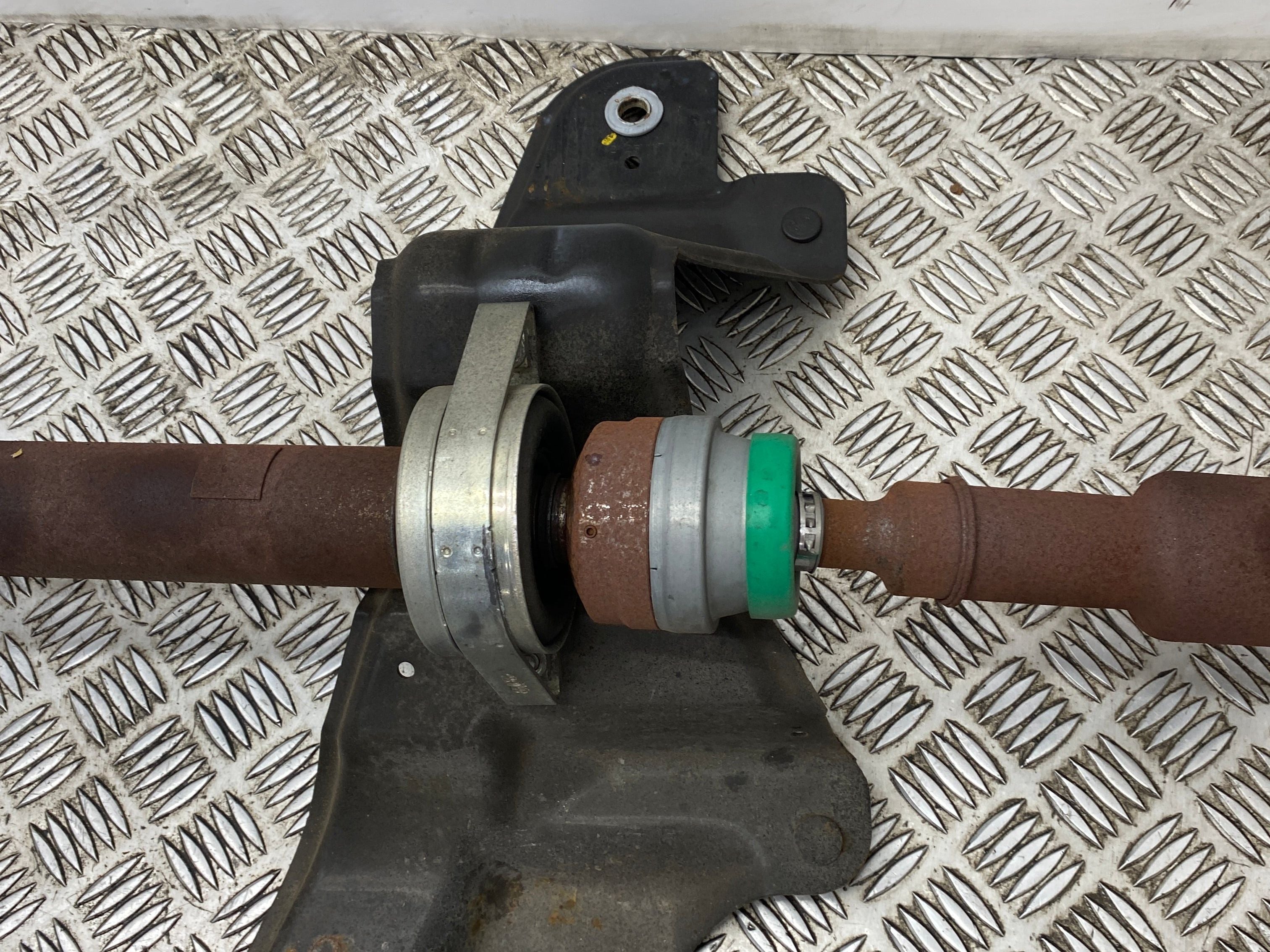 Ford Focus RS propshaft prop shaft 2 3 turbo MK3 2017 G1FY 4K357 RE Ford Focus RS propshaft prop shaft 2 3 turbo MK3 2017 G1FY 4K357 RE