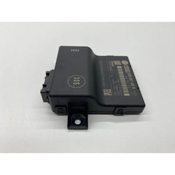 Audi RS4 B8 Gateway control module 2014
