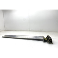 Vauxhall VX220 Door hinge drivers right 2002
