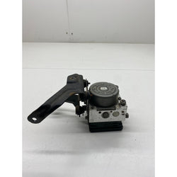 Ford Fiesta Abs pump ST MK7 2014