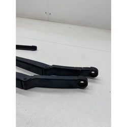 Vauxhall Astra J Wiper arms & blades VXR MK6 GTC 2016
