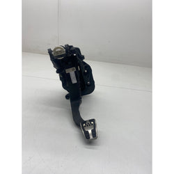 Ford Fiesta ST clutch pedal complete switch bracket 1.5 turbo MK8.5 2023 7B633