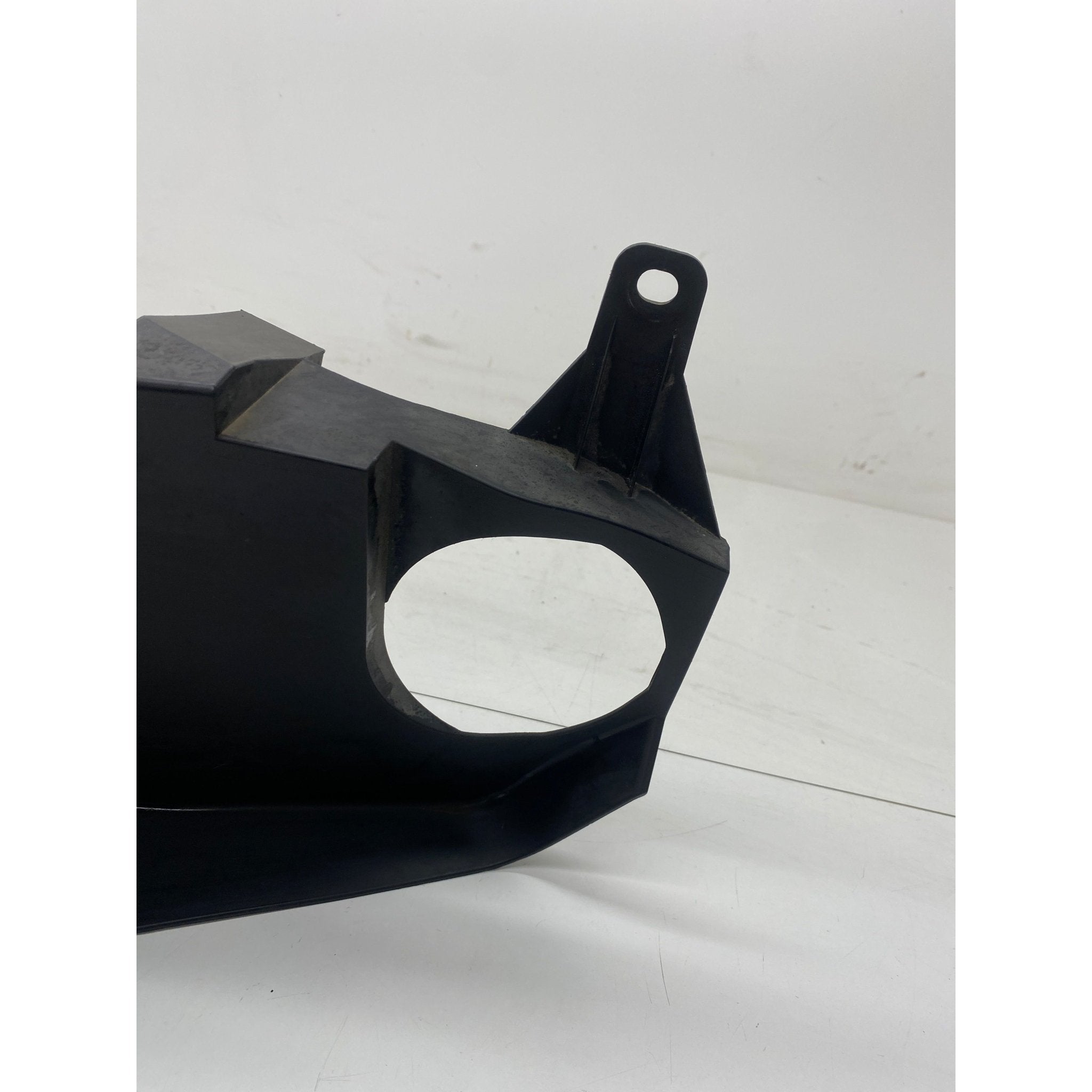 Fn2 Type R R1 Bumper Honda Civic bumper air duct trim Type R FN2 2007 | Torque Motors