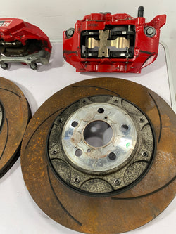 Toyota Yaris GR brakes brake calipers discs front rear 2022 circuit pack