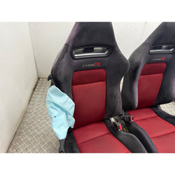 Honda Civic seats interior front rear Type R FN2 2007