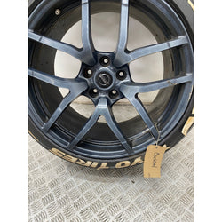 Nissan 370z Alloy wheel & tyre front Nismo 2016 245 40 19 Buckled