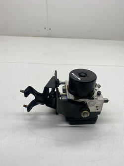 Nissan R35 Abs pump GTR 2009 GT-R