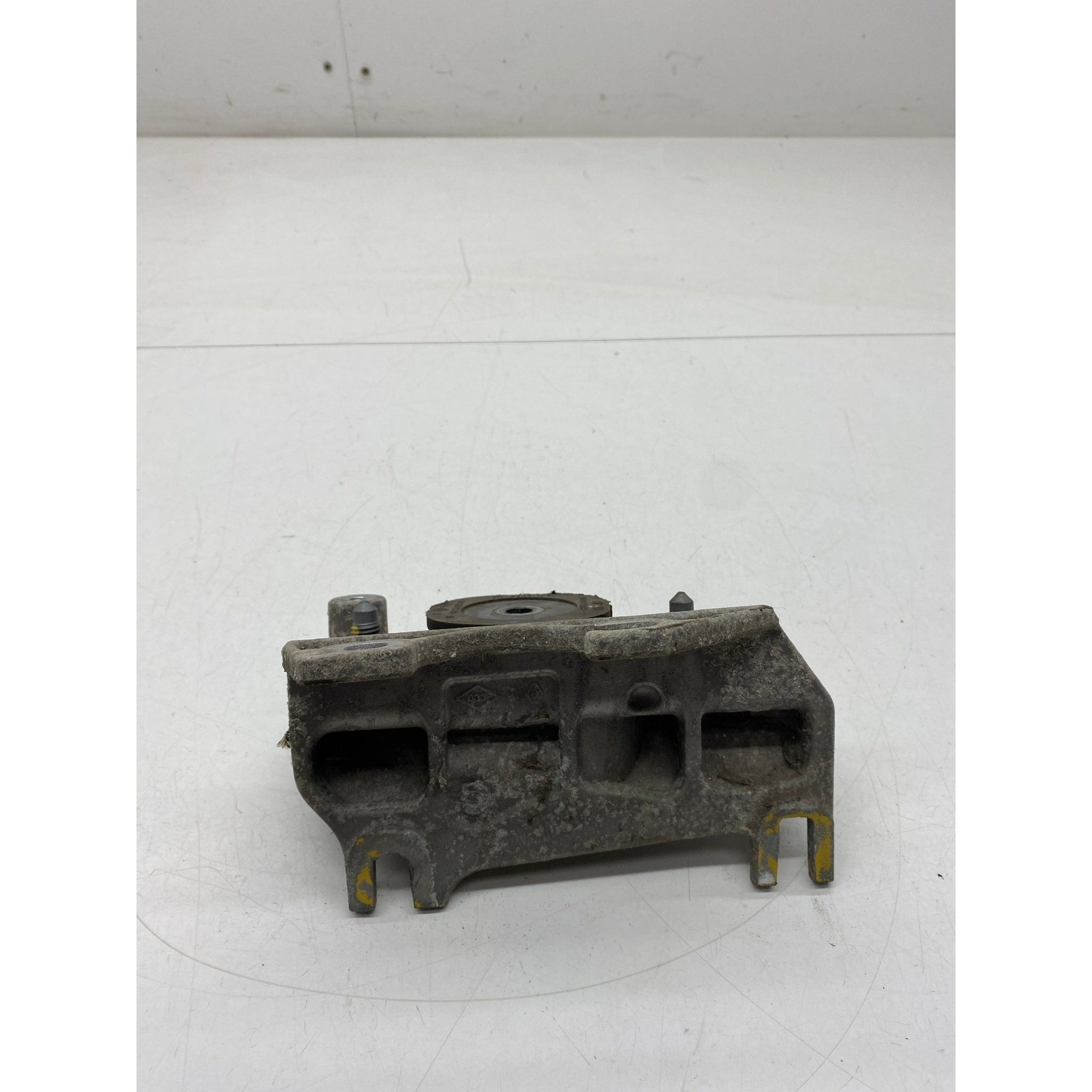 Renault Clio Engine mount RS 200 2013 MK4 Sport | Torque Motors