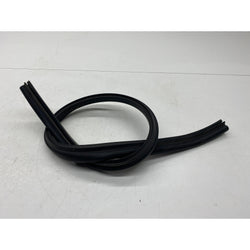 Audi S3 Windscreen scuttle panel rubber seal 8V 2014