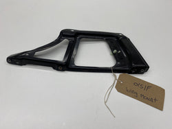 Mclaren MP4-12c wing mount bracket right front MP412C 2013 11A0824CP