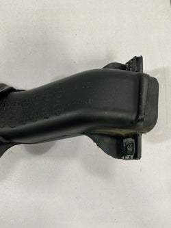 Toyota Yaris GR air duct pipe left 47792-52010 2022