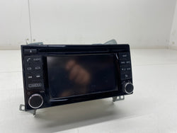 Nissan juke Stereo display screen Nismo RS 2015