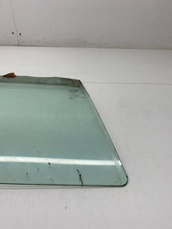 Nissan juke Window glass front right drivers Nismo RS 2015