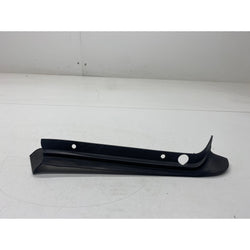 Renault megane RS wing weather trim left side 2011 MK3 638219570R