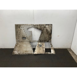 Noble M12 GTO floor pan under tray 2002
