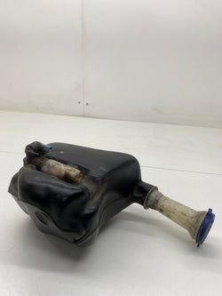 Citroen saxo vts screen wash bottle and pump 1.6 16v 2001 MK2
