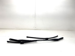 Ford Focus ST Front windscreen wiper blades & arms MK2 2008