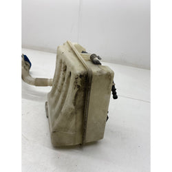Audi A3 Washer bottle S line 8p 2011