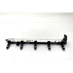 Ford Focus ST injectors fuel rail MK2 2008