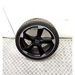 Audi S3 Alloy wheel rotor & tyre 8V 2015 235 35 19