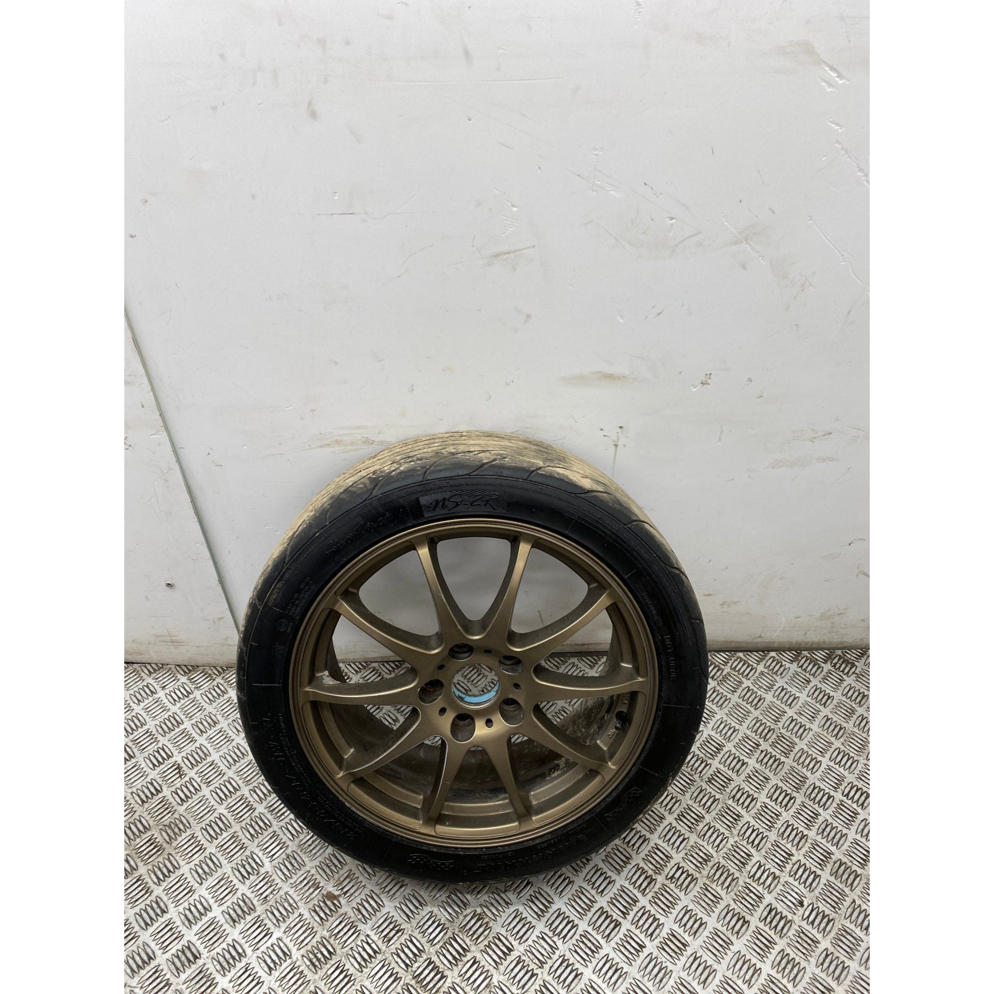 Honda Civic alloy wheel with tyre Type R EP3 2005 215/45/17 aftermarke ...