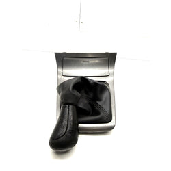 Subaru Impreza gear knob & gaiter surround trim WRX 2007