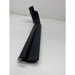 Subaru Impreza Sill trim cover right side front 2.0 turbo STI 2005 94060FE000