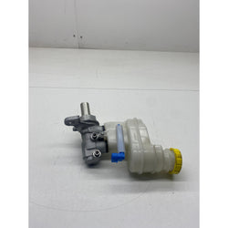 Fiat 500 Abarth Brake master cylinder 2023 695