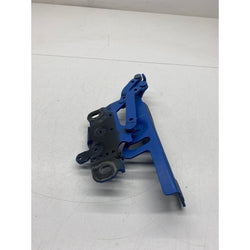 BMW M3 Bonnet hinge right F80 2015 3 Series