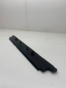 BMW M140i radiator top cover trim panel plastic 2019 1 Series 8625432