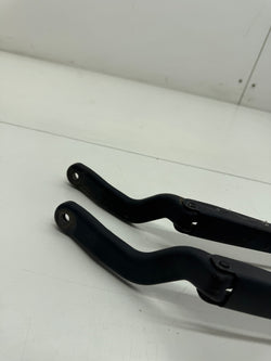 Ford Fiesta ST windscreen wiper arms left right pair front ST150 MK6 2005