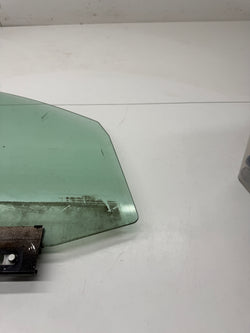 BMW 335i window glass drivers right front E92 3 Series 2009