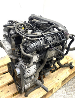 Volkswagen Golf Engine 1.5 TSI R Line 2018 VW MK7 60kmiles DAMAGED SUMP