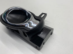 Nissan Juke interior door handle left side 1.6 petrol Nismo 2014