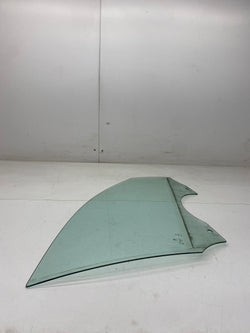 BMW M140i Window glass front right drivers 2017 1 Series F20