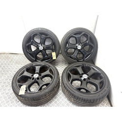 Ford Focus ST alloys wheels & tyres MK2 ST225 2010 225 40 18