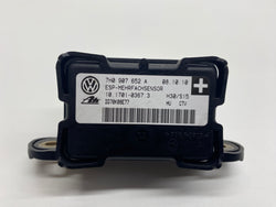 Audi TT RS Yaw rate sensor 2010 TTRS 8j 7h0907652