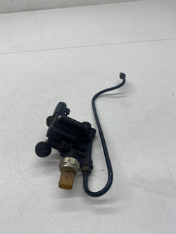 Range rover air suspension valve 2006 Land Rover