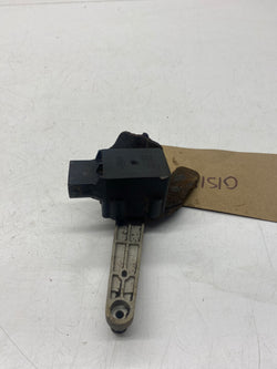 Range rover level sensor front right 2006 Land Rover