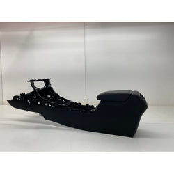Volkswagen Golf R centre console with arm rest VW Estate 2015