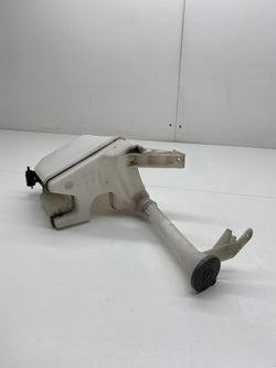 Nissan Juke screen wash bottle tank Nismo 2014