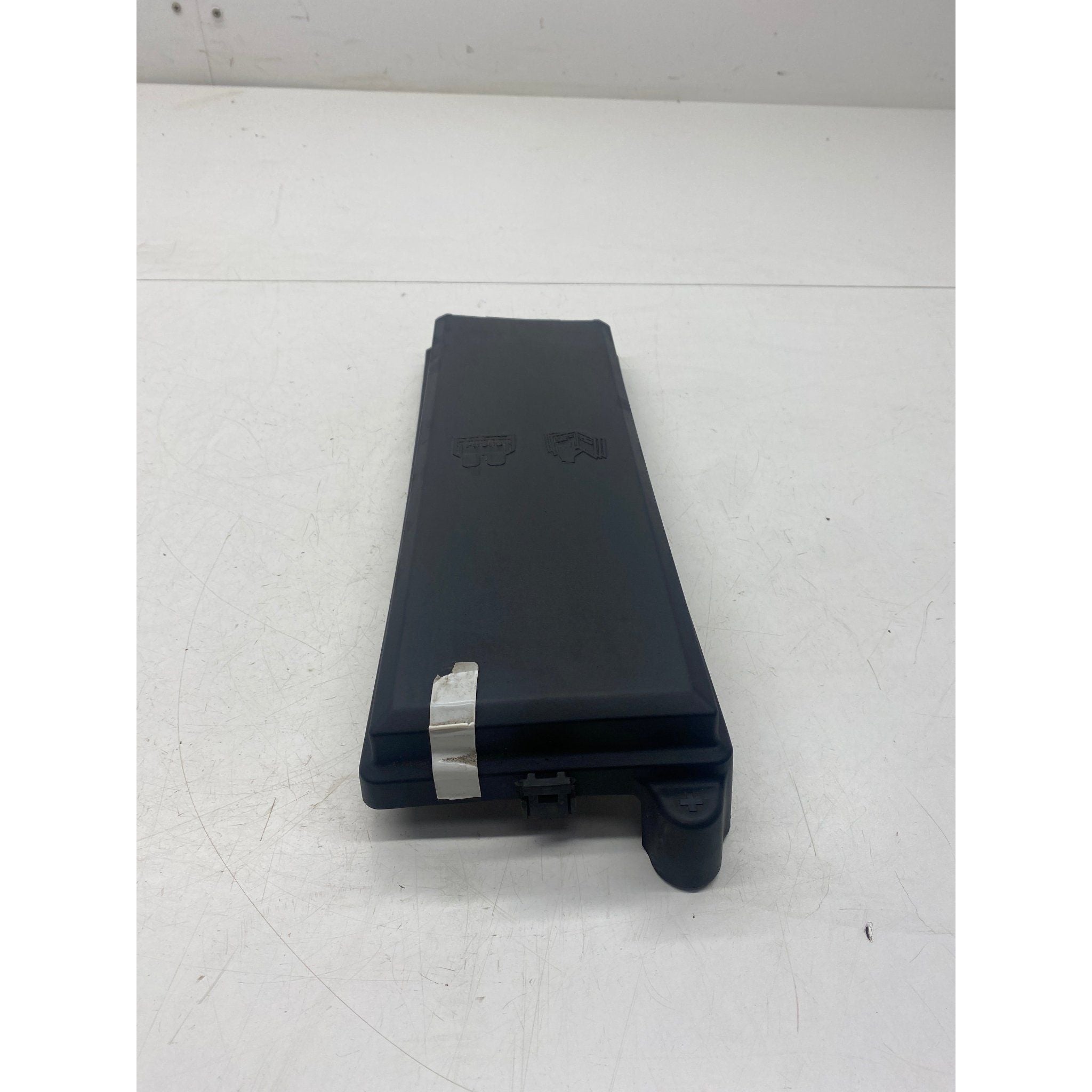 Range rover fuse box cover 2006 Land Rover | Torque Motors