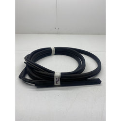 Range rover engine bay rubber seal 2006 Land Rover